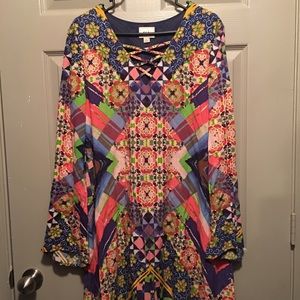 Patterned long sleeved dress